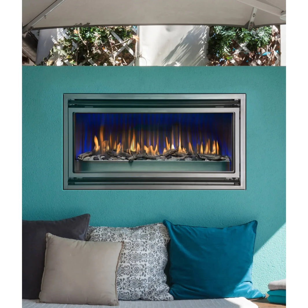 Montigo Mahana 42″ Outdoor Gas Fireplace