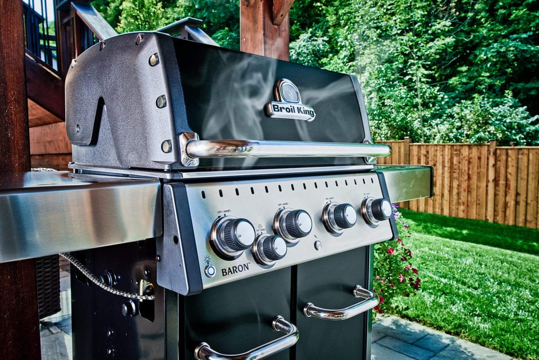 Broil King Baron™ 440 PRO 4-Burner Gas Grill