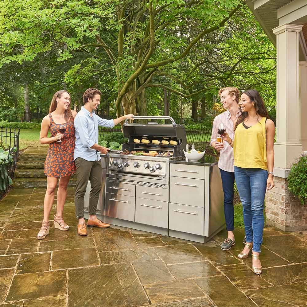 Broil King Imperial™ S590i Gas Grill Island