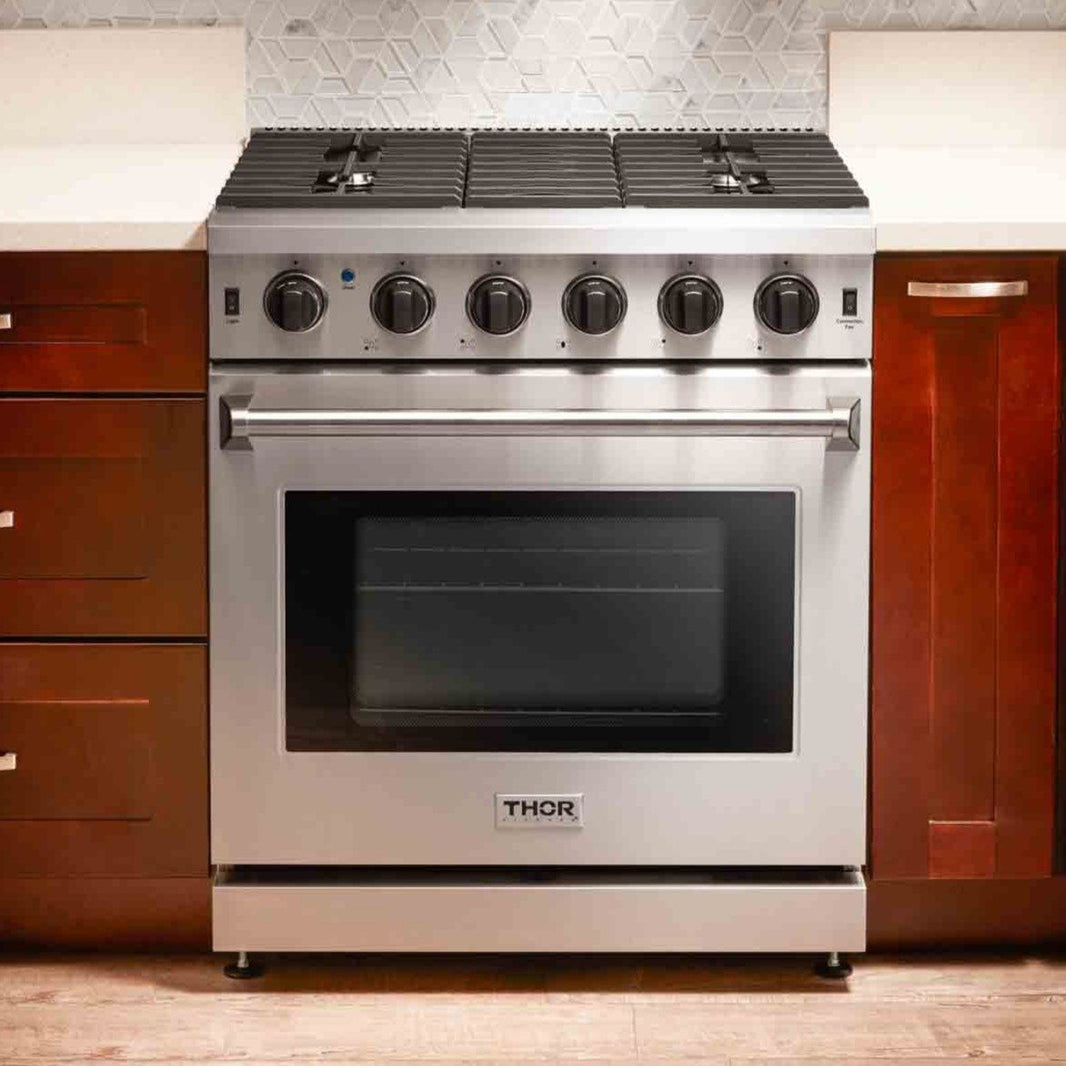 Thor Kitchen 30-Inch 4.55 cu. ft. Professional Gas Range in Stainless Steel (LRG3001U)