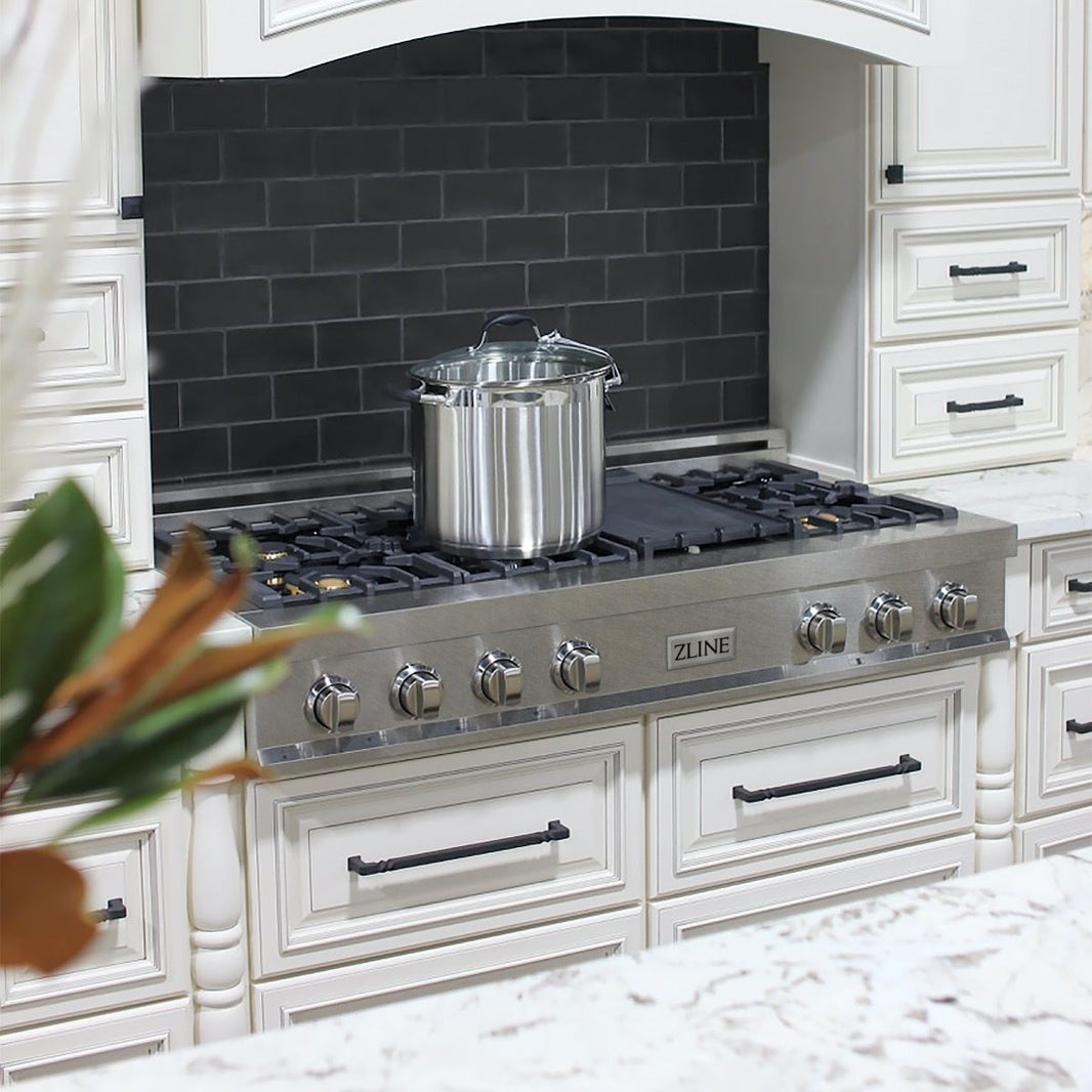 ZLINE 48-Inch Porcelain Rangetop In DuraSnow Stainless Steel With 7 Brass Burners (RTS-BR-48)