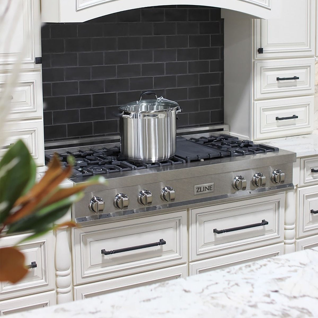 ZLINE 48" Porcelain Gas Stovetop in DuraSnow® Stainless Steel with 7 Gas Burners and Griddle (RTS-48)